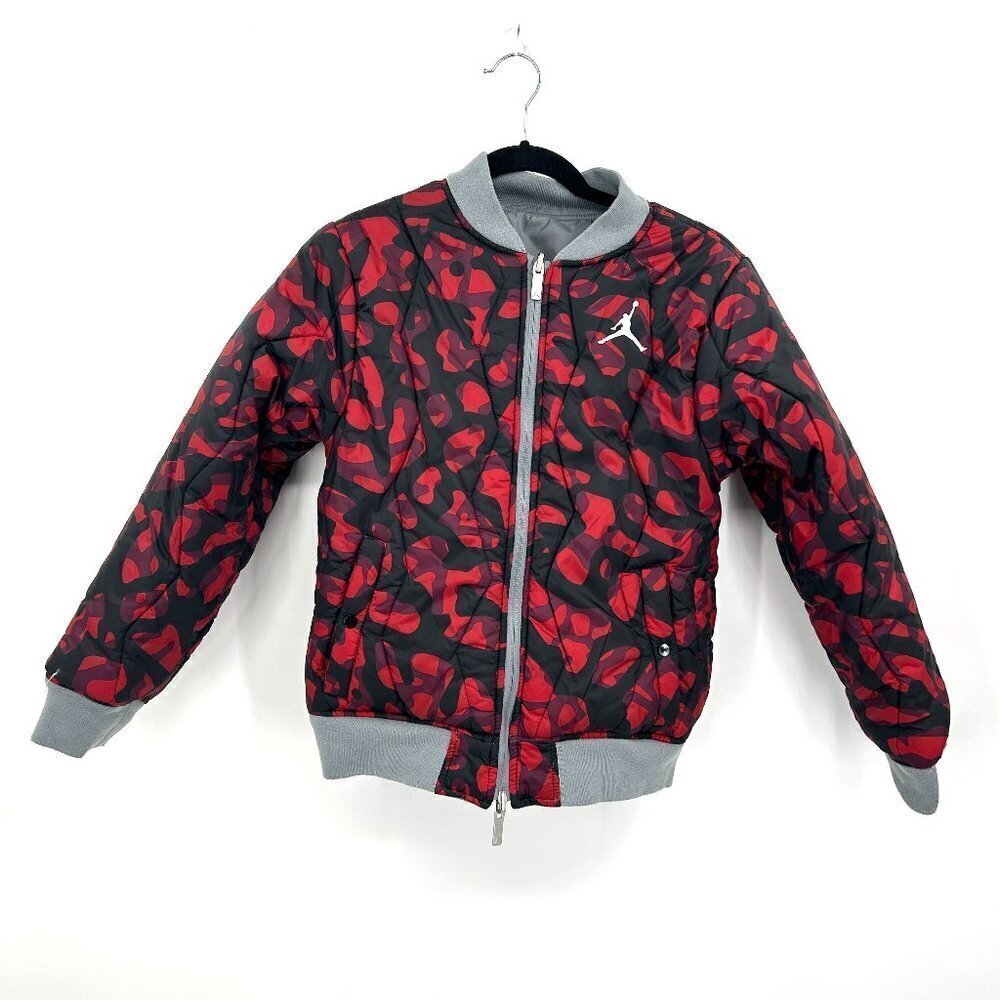 JORDAN Kids Red Black Camo Gray Reversible Quilted Puffer Jacket Size Large